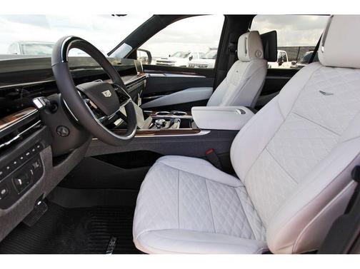 2026 Cadillac Escalade ESV Sport Platinum