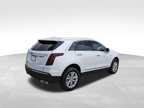 2025 Cadillac XT5 Luxury
