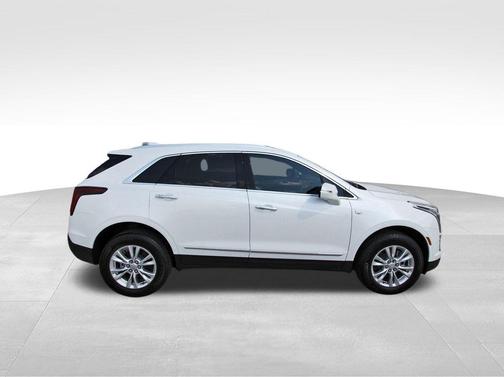 2025 Cadillac XT5 Luxury