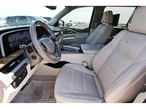 2023 Cadillac Escalade ESV Sport Platinum