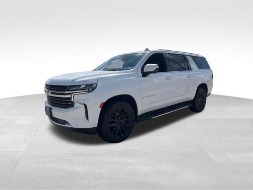 2023 Chevrolet Suburban LT