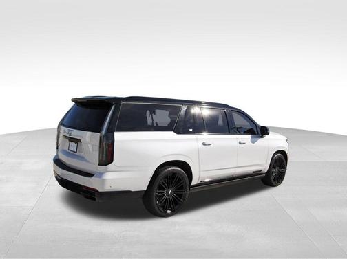 2025 Cadillac Escalade ESV Sport