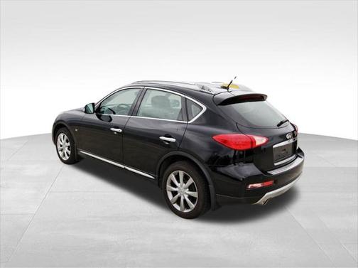 2016 INFINITI QX50 Base