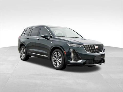 2025 Cadillac XT6 Premium Luxury FWD