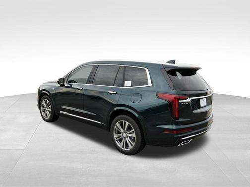 2025 Cadillac XT6 Premium Luxury FWD