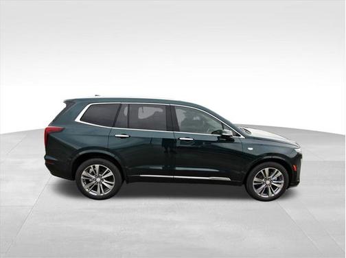 2025 Cadillac XT6 Premium Luxury FWD