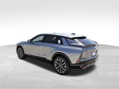 2025 Cadillac LYRIQ Sport