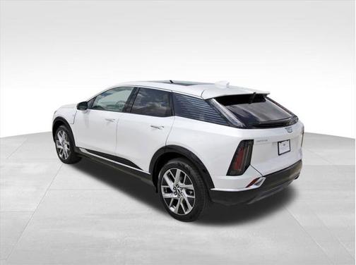 2025 Cadillac OPTIQ Luxury