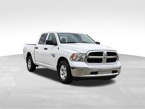 2022 RAM 1500 Classic SLT