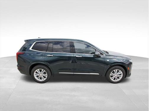 2025 Cadillac XT6 Luxury FWD