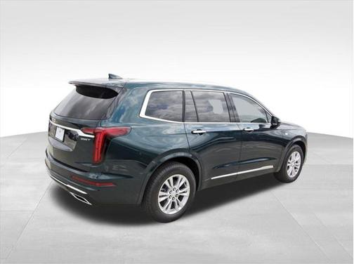 2025 Cadillac XT6 Luxury FWD