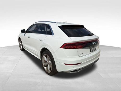2019 Audi Q8 3.0T Premium Plus