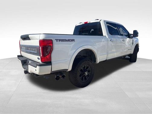 2022 Ford F-350 Platinum