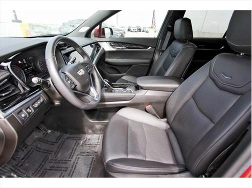 2024 Cadillac XT6 Premium Luxury FWD