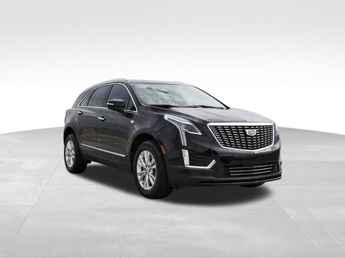 Stellar Black Metallic 2023 Cadillac XT5 Luxury