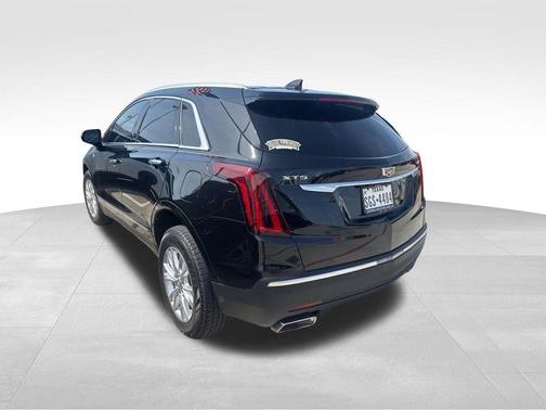 Stellar Black Metallic 2023 Cadillac XT5 Luxury