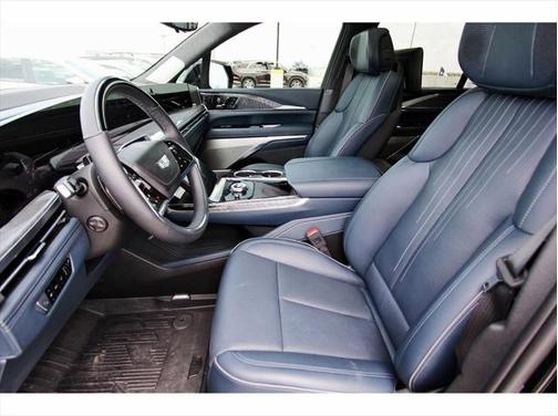 2025 Cadillac Escalade IQ Sport 2