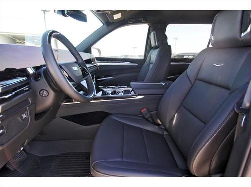 2025 Cadillac Escalade ESV Luxury
