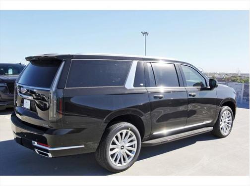 2025 Cadillac Escalade ESV Luxury