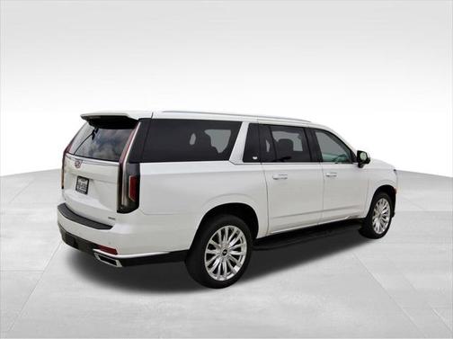 2021 Cadillac Escalade ESV Luxury