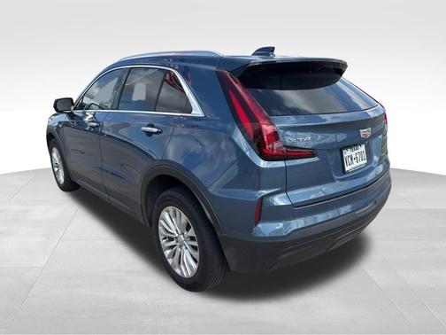 2024 Cadillac XT4 Luxury
