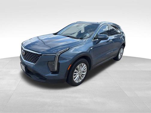 2024 Cadillac XT4 Luxury