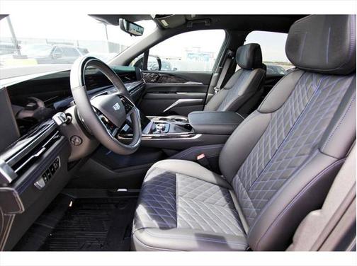 2025 Cadillac Escalade IQ Luxury 1