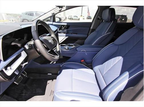 2025 Cadillac OPTIQ Sport 2 AWD