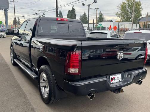 2015 RAM 1500 Sport
