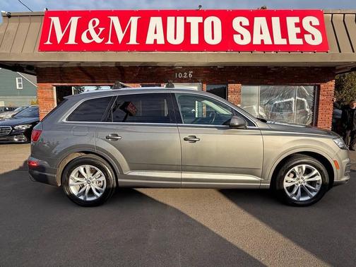 2017 Audi Q7 3.0T Premium