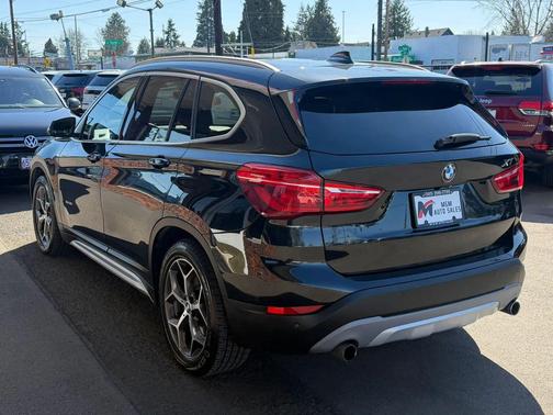 Mineral Gray Metallic 2016 BMW X1 xDrive 28i