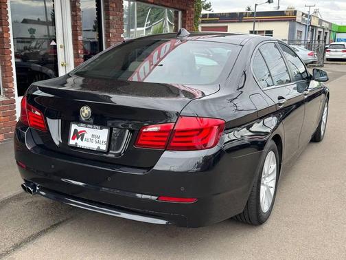 2012 BMW 528 xDrive