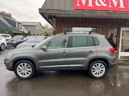 2013 Volkswagen Tiguan SE