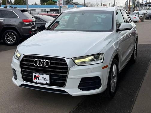 2016 Audi Q3 2.0T Premium Plus
