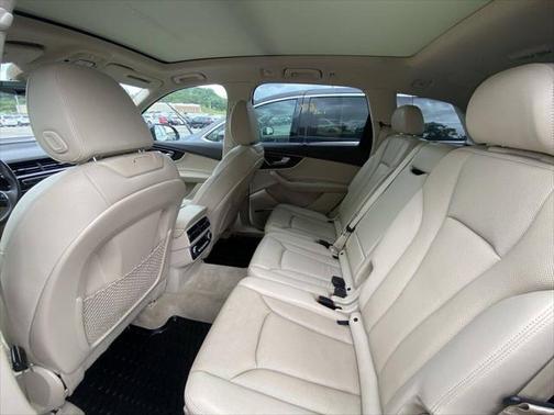 2017 Audi Q7 3.0T Prestige