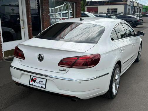 Candy White 2013 Volkswagen CC 3.6L VR6 Executive