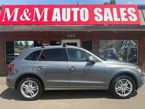 Monsoon Gray Metallic 2013 Audi Q5 3.0T Premium Plus