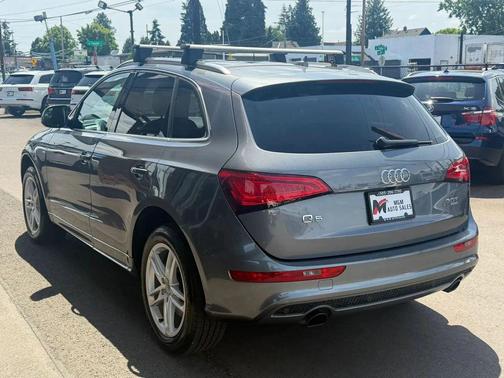 Monsoon Gray Metallic 2013 Audi Q5 3.0T Premium Plus