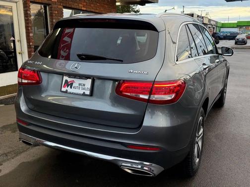 2016 Mercedes-Benz GLC 300 4MATIC