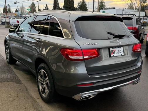 2016 Mercedes-Benz GLC 300 4MATIC