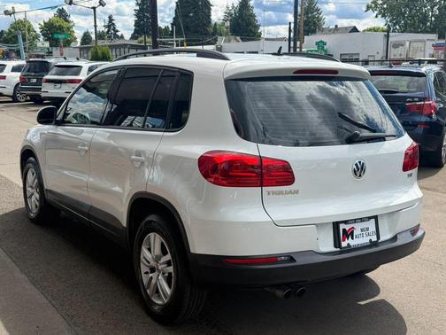 Pure White 2016 Volkswagen Tiguan S