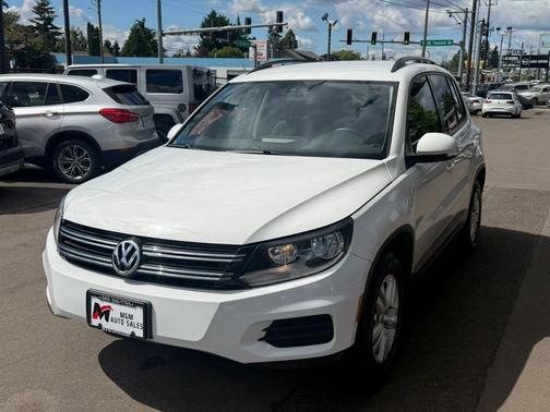 Pure White 2016 Volkswagen Tiguan S
