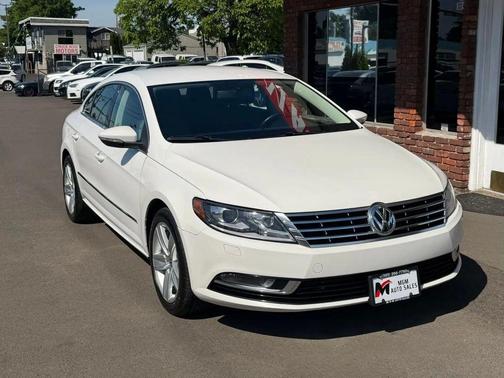 Candy White 2013 Volkswagen CC 2.0T Sport