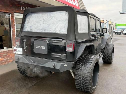 2013 Jeep Wrangler Unlimited Sport