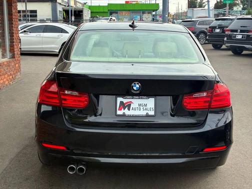 2015 BMW 328 328i 4dr Sedan