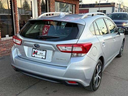 2019 Subaru Impreza 2.0i Premium