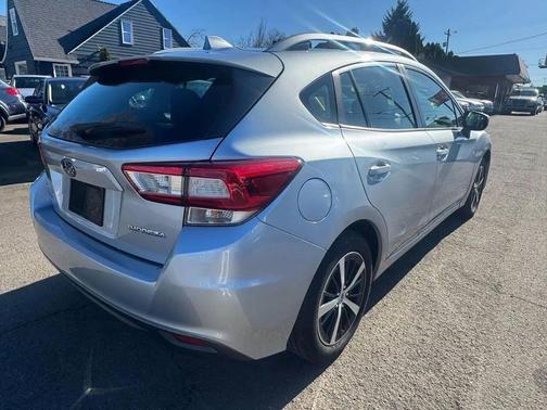 2019 Subaru Impreza 2.0i Premium