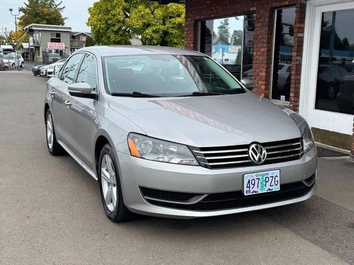 2012 Volkswagen Passat 2.5 SE