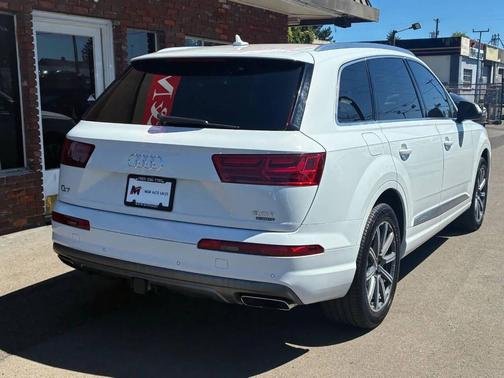 2017 Audi Q7 3.0T Prestige