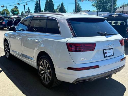 2017 Audi Q7 3.0T Prestige